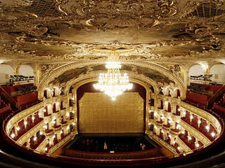 Státní opera Praha řeší sedmimiliónový schodek