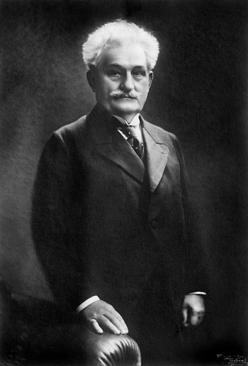 Leoš Janáček v roce 1922, kdy psal svou Bystroušku