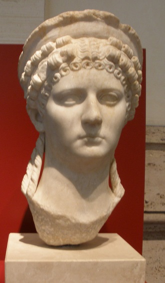busta Poppey (National Roman Museum)