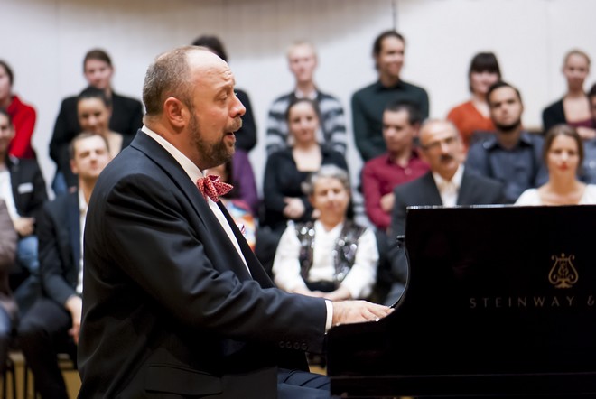 BHS 2015: Alexander Gindin - Koncertná sieň Slovenskej filharmónie Bratislava 2015 (foto Alexander Trizuljak)