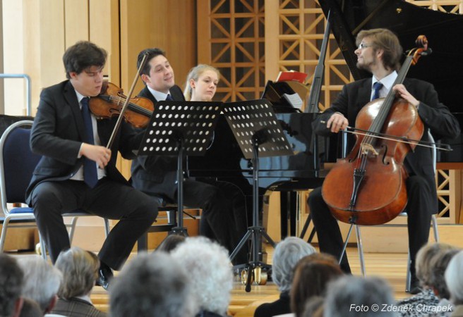 Český spolek pro komorní hudbu - Lobkowicz Trio - Lichtenštejnský palác Praha 2015 (foto Zdeněk Chrapek)