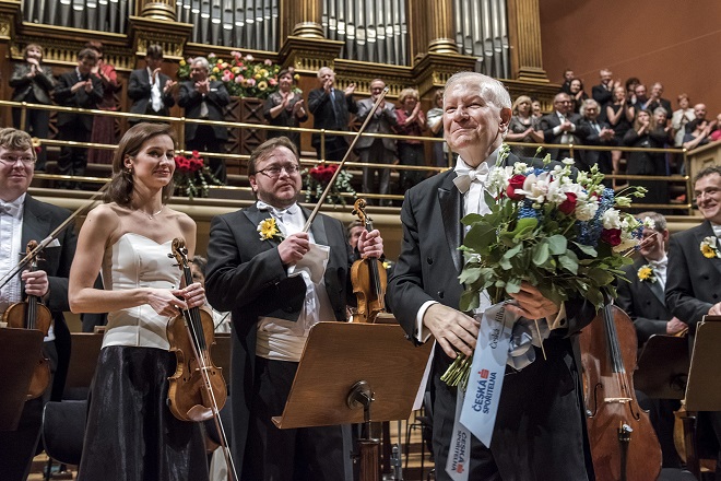 Mimořádný koncert České filharmonie k 70. narozeninám Jiřího Bělohlávka - 13.2.2016 Praha (foto Petra Hajská)