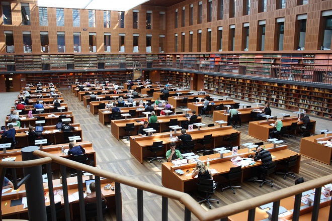 Die Sächsische Landesbibliothek – Staats und Universitätsbibliothek Drážďany (foto archiv)