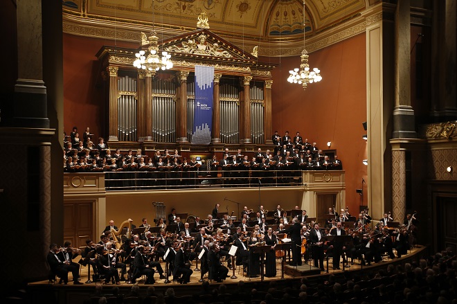 Symfonický orchestr Českého rozhlasu - Pražský filharmonický sbor (foto Petr Horník)