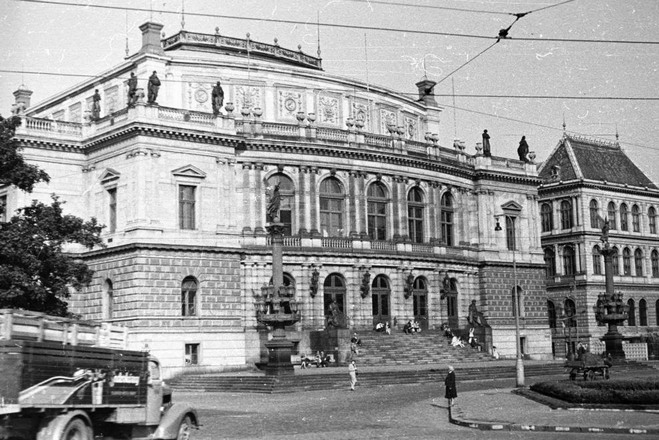 Rudolfinum (foto archiv)