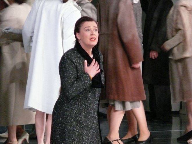 Richard Wagner: Lohengrin - Maida Hundeling (Elsa) - SND Bratislava 2013 (foto Alena Klenková)