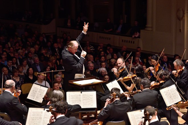 Symfonický orchestr hl.m.Prahy FOK - Jac van Steen - 13. 4. 2016 (foto Petr Dyrc)