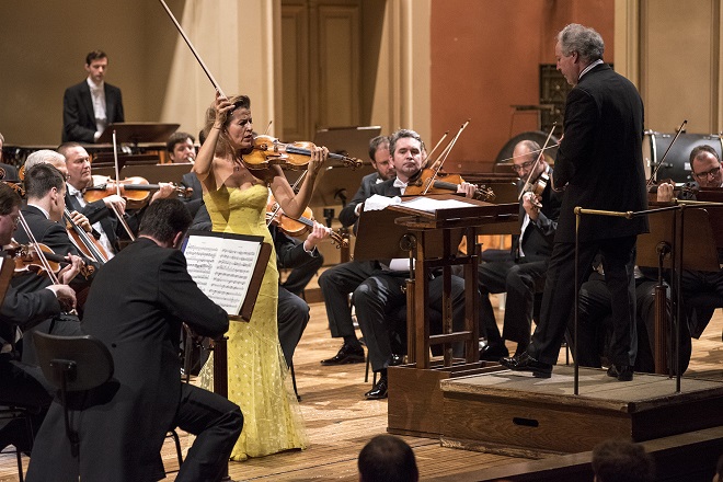 Česká filharmonie - Anne-Sophie Mutter, Manfred Honeck - Praha 27.4.2016 (foto Petr Kadlec)