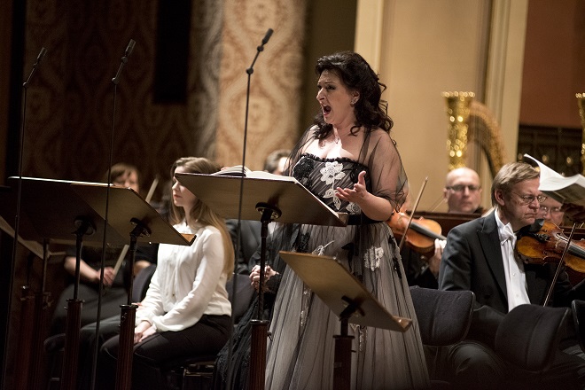 L.Janáček: Její pastorkyňa - Adriana Kohútková - Praha 15.4.2016 (foto Petr Kadlec)