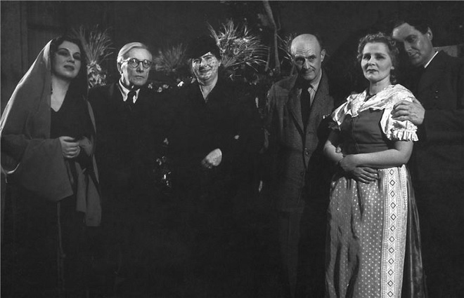 J.B.Foerster: Debora - Zdeňka Hrnčířová, František Pujman, Berta Foersterová, Karel Nedbal, Marie Budíková (Hana), Zdeněk Otava (Josef) - ND Praha 1949 (foto Josef Heinrich)