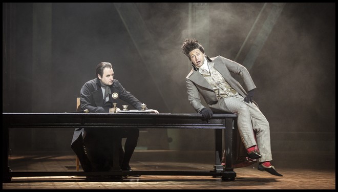 Umberto Giordano: Andrea Chénier - Svatopluk Sem (Carlo Gérard) a Václav Lemberk (Neuvěřitelný) - ND Praha 2016 (foto Patrik Borecký)