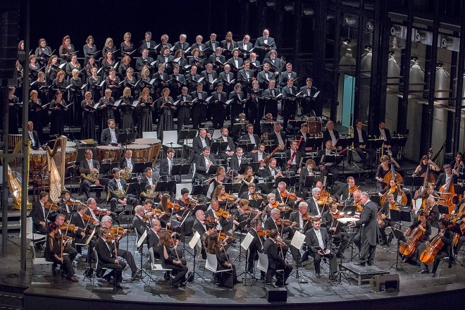 H.Berlioz: Romeo a Julie - Petr Vronský, Filharmonie Brno, Český filharmonický sbor Brno - Janáčkův máj 2016 (foto Jakub Mičovský)