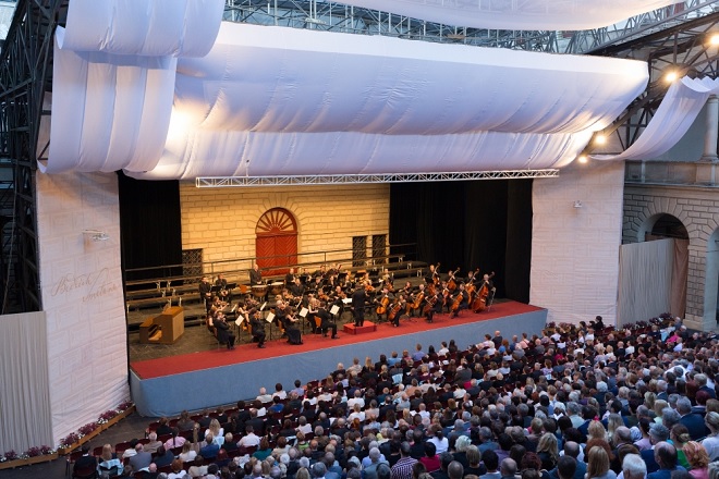 Trojhvězdí vídeňských klasiků - Česká Sinfonietta, Radek Baborák - Smetanova Litomyšl 2016 (foto František Renza)