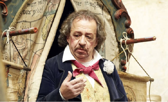 G.Donizetti: L'elisir d'amore - Alfred Šramek (Dulcamara) - Vídeňská státní opera (foto Michael Pöhn /WSO)