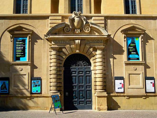 Teatro Rossini Pesaro (foto archiv)