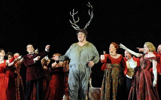 Falstaff v produkcii Roberta Carsena pre Royal Opera House (foto © Alastair Muir)