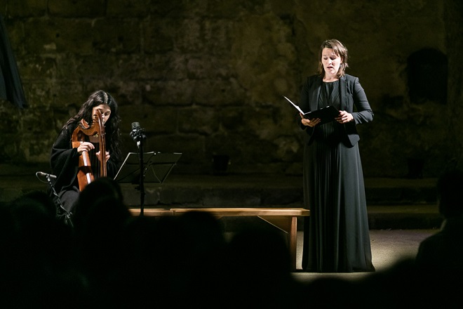 Schola Gregoriana Pragensis, Hana Blažíková, Barbora Kabátková - Lípa Musica 2016 (foto © Lukáš Pelech Atelier)