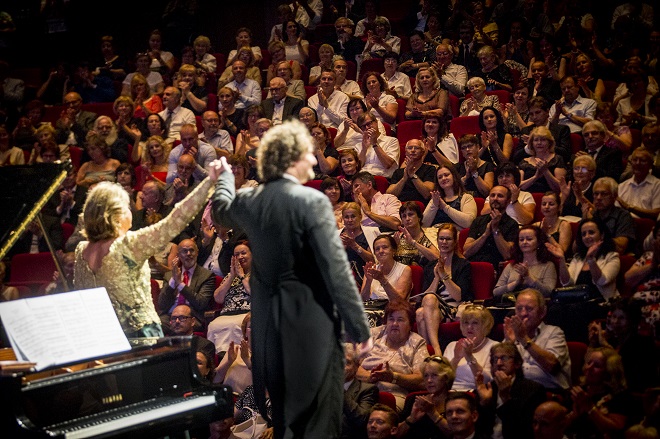 Edita Gruberová recitál - Peter Valentovič, Edita Gruberová - Viva Musica! 2016 Bratislava (foto Zdenko Hanout)