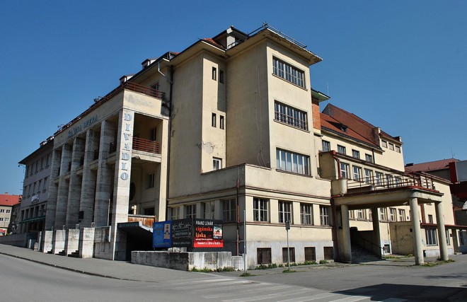 Státní opera Banská Bystrica (zdroj sk.wikipedia.org/Patrik Kunec)