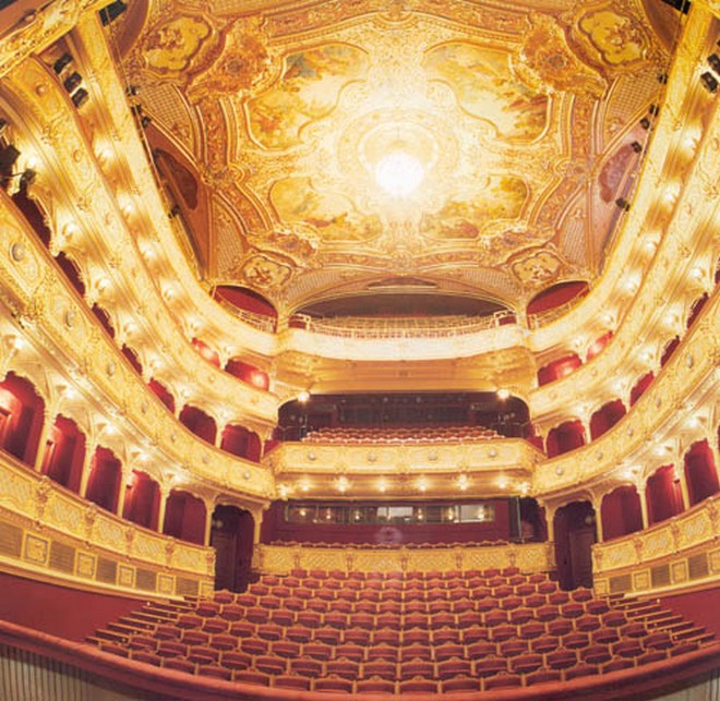 Státní divadlo Košice (zdroj sk.wikipedia.org)