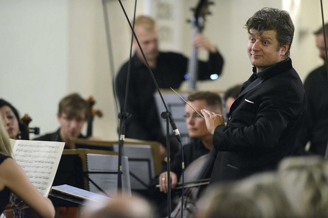 Radek Baborák a jeho přátelé - Radek Baborák, Česká Sinfonietta - Svatováclavský hudební festival 2016 (foto Ivan Korč)