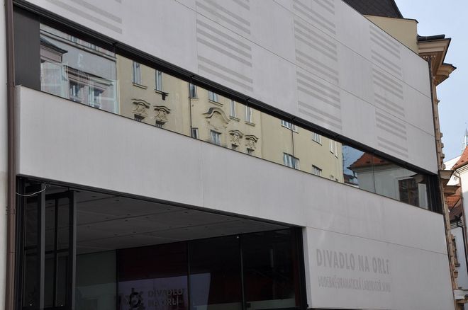 Divadlo na Orlí Brno (zdroj commons.wikimedia.org/Ben Skála, Benfoto)