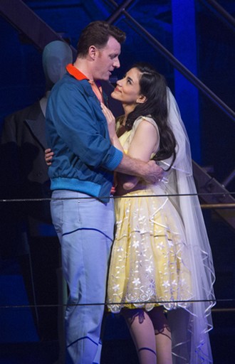 Leonard Bernstein: West Side Story - Norman Reinhardt (Tony), Michelle Veintimilla (Maria II) - Salzburger Pfingstfestspiele 2016 (foto © Salzburger Festspiele/Silvia Lelli)