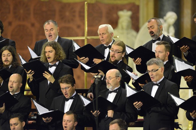 Svatováclavský hudební festival 2016 - Český filharmonický sbor Brno - kostel Panny Marie Královny Ostrava 2016 (foto Ivan Korč/SHF)