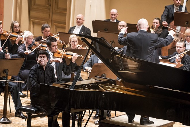 Česká filharmonie – Jiří Bělohlávek & Behzod Abduraimov – Praha 13. 10. 2016 (foto © Petra Hajská)