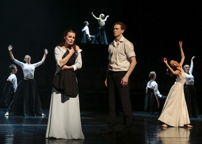 Hector Berlioz: Faustovo prekliatie - Monika Fabianová (Marquerite), Andrej Szabo - SND Bratislava 2016 (foto Ctibor Bachratý/SND Bratislava)