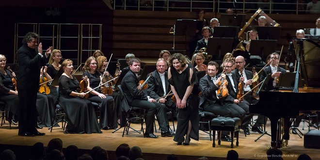 NFM Filharmonia Wrocławska, Giancarlo Guerrero, Sofya Gulyak - Narodowe Forum Muzyki Wrocław 7.10.2016 (foto Bogusław Beszłej)