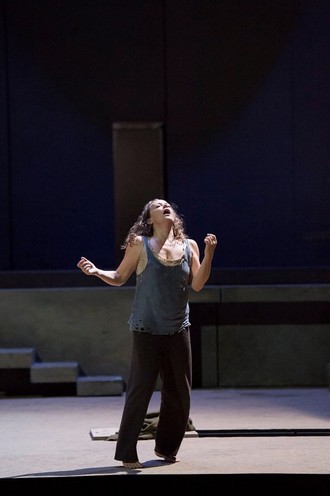 Richard Strauss: Elektra - Staatsoper im Schiller Theater Berlín 2016 (foto FB Staatsoper im Schiller Theater Berlín/Monika Rittershaus)