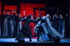 G. Verdi: Trubadúr - Paolo Lardizzone (Manrico), Alexandr Beň (Hrabě z Luny) - JD České Budějovice 2017 (foto Michal Siroň)
