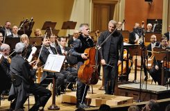 Alban Gerhardt, Alexander Liebreich, Symfonický orchestr Českého rozhlasu - Praha 29. 10. 2017 (foto Tomáš Vodňanský)