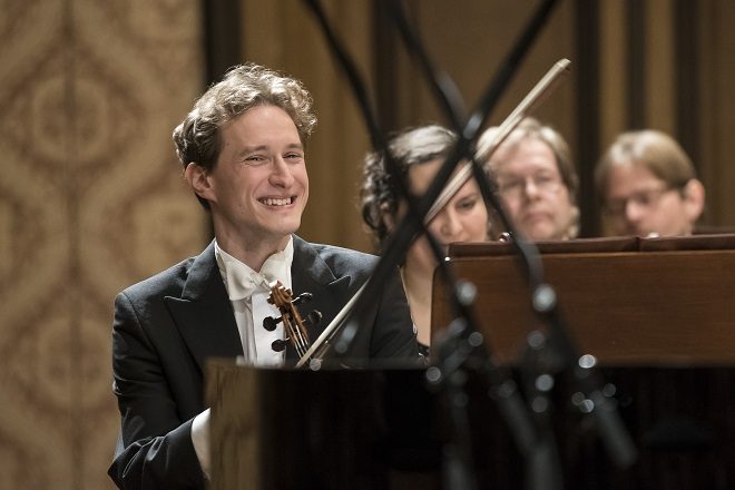 Josef Špaček, Česká filharmonie  – Praha 6. 12. 2017 (zdroj ČF / foto © Petra Hajská)