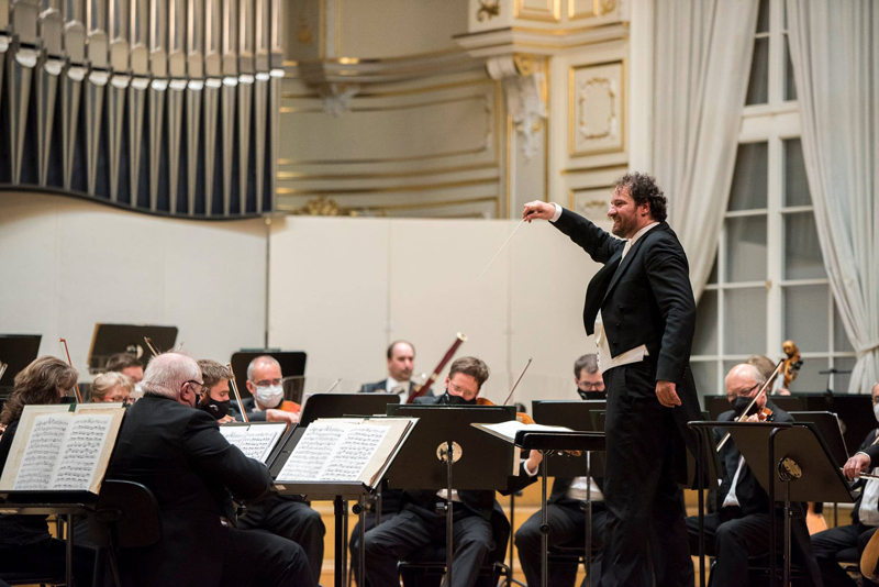 Slovenská filharmonie, Peter Valentovič (foto Alexander Trizuljak)