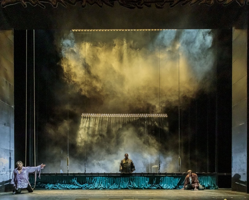 W. A. Mozart, Don Giovanni – Národní divadlo, 24. dubna 2021: závěrečná scéna (foto Jan Pohribný)