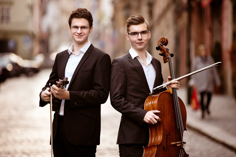 Duo Mráček-Pěruška (zdroj Concertino Praga)