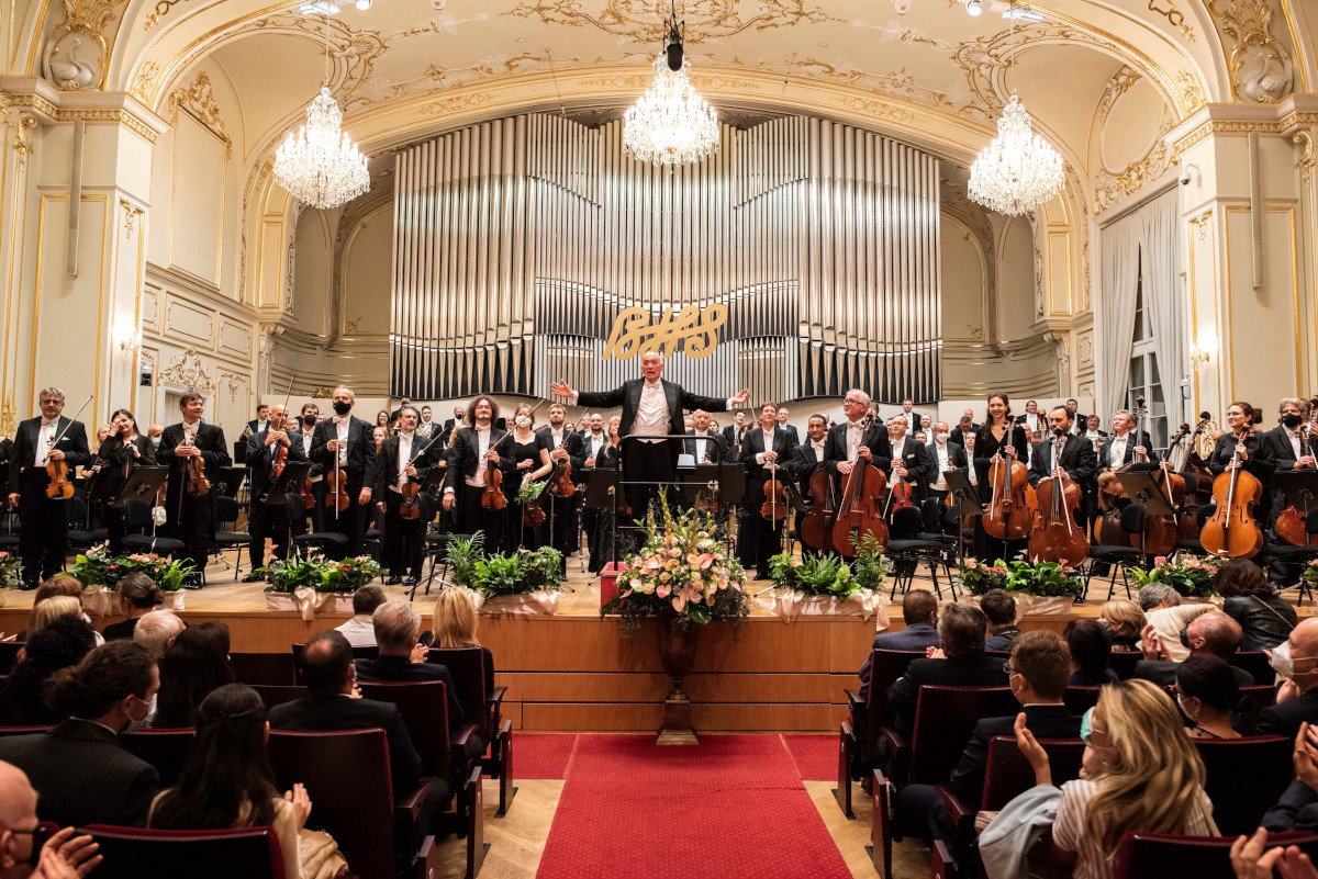 Pinchas Steinberg a Slovenská filharmónia - Zahajovací koncert BHS 2021 (foto Alexander Trizuljak)