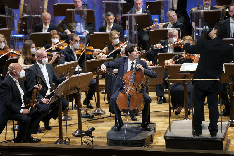Dvořákova Praha – Zahajovací koncert, 6. září 2021: Filarmonica della Scala, Daniel Müller-Schott a Andrés Orozco-Estrada (zdroj Dvořákova Praha)