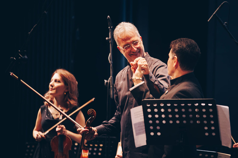Moravský podzim – Závěrečný koncert, 17. října 2021: Arménská filharmonie, Luca Ranieri a Eduard Topčjan (foto Vojtěch Kába)