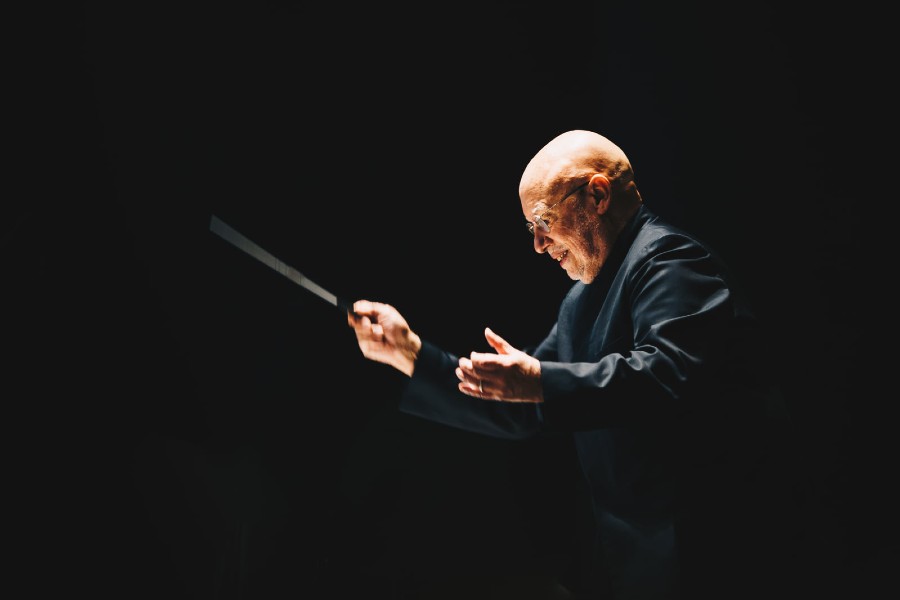 Dennis Russell Davies, „Černý rytíř & Faust“ 11. listopadu 2021, Filharmonie Brno (zdroj Filharmonie Brno)