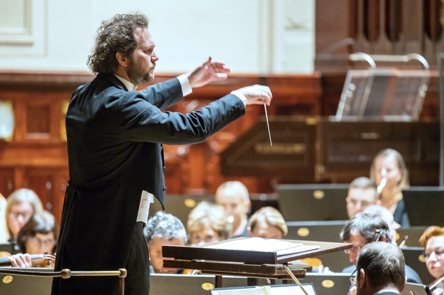 Tomáš Brauner (zdroj Symfonický orchestr hl. m. Prahy FOK, foto Petr Dyrc)