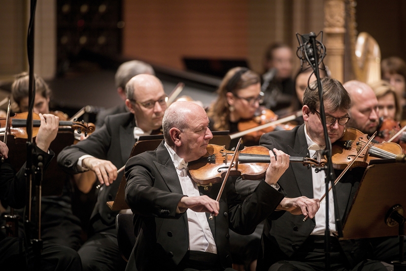 Symfonický orchestr Českého rozhlasu: Harfa Emmanuela Ceyssona, 3. ledna 2022 (foto Vojtěch Brtnický)