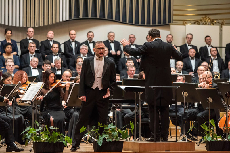 Slovenská filharmonie: Silvestrovský koncert – Ondrej Šaling, Peter Valentovič, 31. prosince 2021 (foto Alexandr Trizuljak)