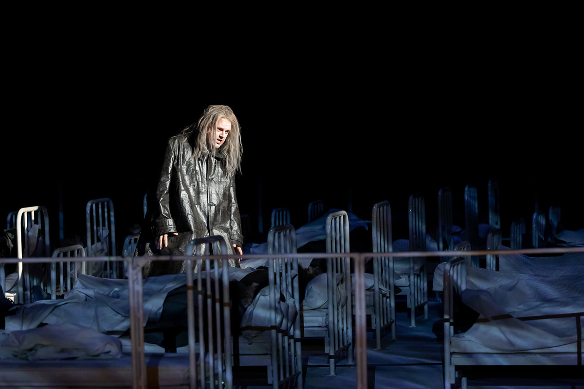 Richard Wagner: Bludný Holanďan – Státní opera, Praha (foto Zdeněk Sokol)