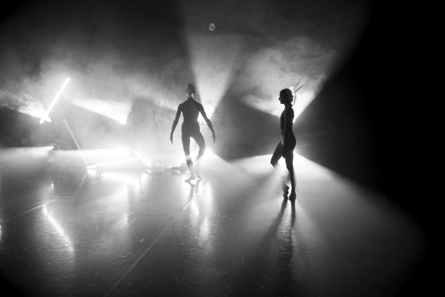 Andrea Miltnerová, Jan Komárek, divadlo Ponec – Celestial Odyssey (foto Pablo Kornfeld 2022)
