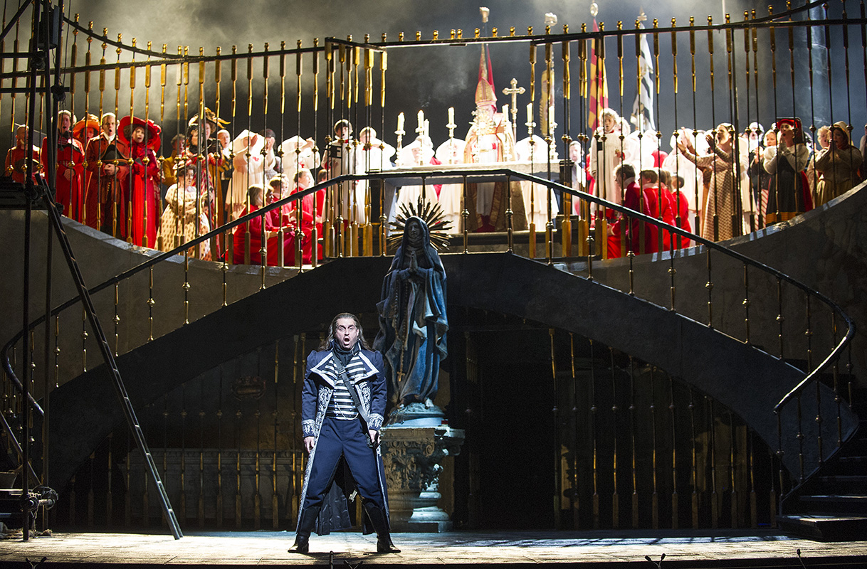 Giacomo Puccini: Tosca – Scott Hendricks, Royal Opera House, Covent Garden, 6. července 2013 (foto Tristram Kenton)