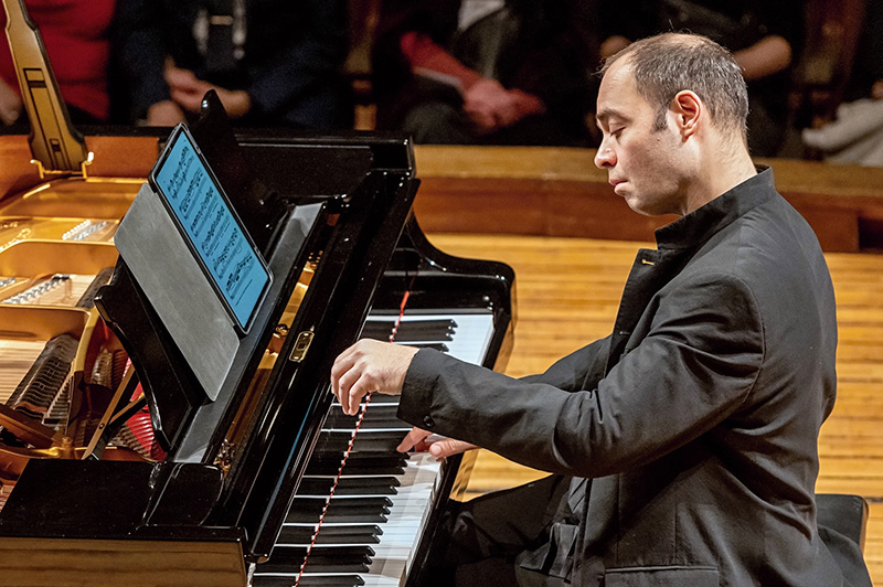 Alexander Melnikov – klavírní recitál, 8. ledna 2022 (foto Petr Dyrc)