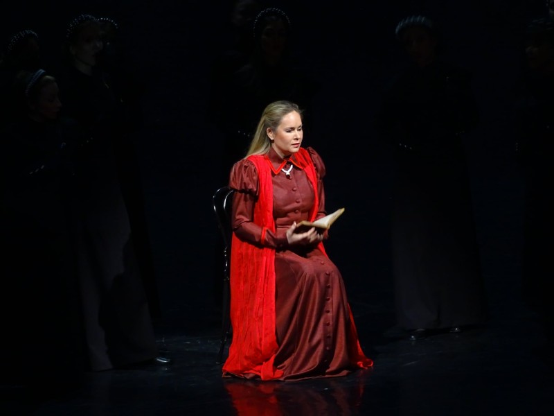 Gaetano Donizetti: Roberto Devereux – Elena Maximová, Státní divadlo Košice (zdroj Opera 2022, foto Daniel Jäger)